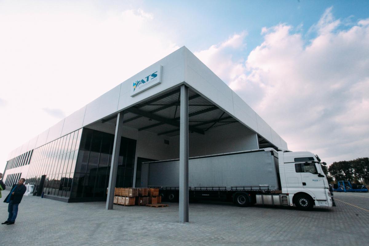 Будівництво сервісного центру з продажу техніки CLAAS ТОВ Крона Калинівка