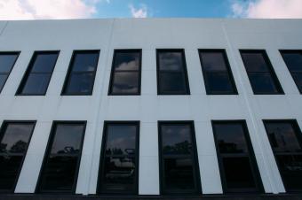 Будівництво сервісного центру з продажу техніки CLAAS ТОВ Крона Калинівка 43