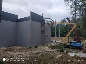 Будівництво дитячого тренувального залу з міні футболу 18